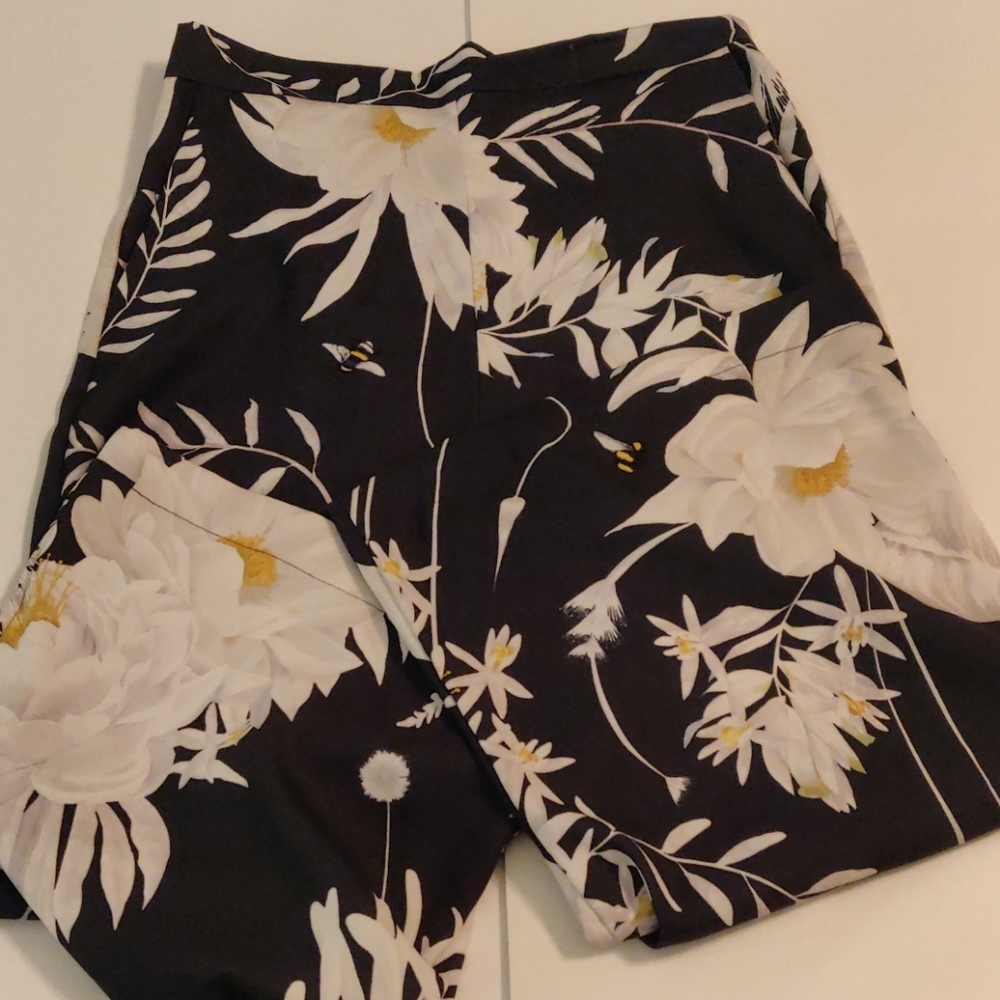 Anna Glover by H&M. Wide leg pants. Size 10